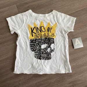 *NEW* Amy Coe Skull tee size 3T